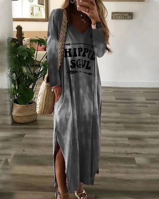 Kleid mit V-Ausschnitt und Eingrifftaschen