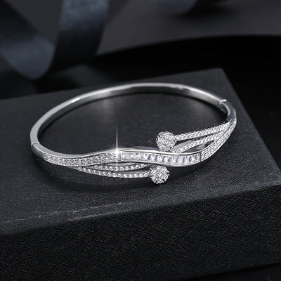 Stylisches und Trendiges Damen Armband mit Zirkonia