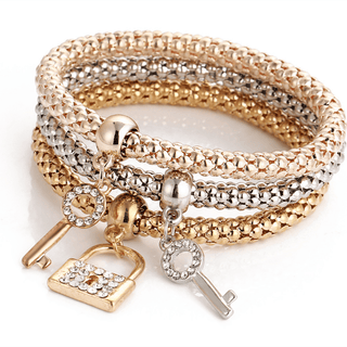 Stapelbares Armband-Set mit Schloss- & Schlüsselanhänger – Stilvoll & Vielseitig