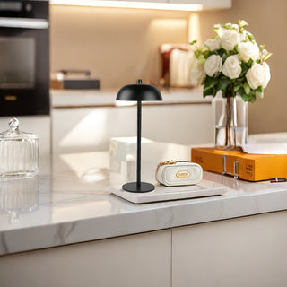 Elegante wiederaufladbare Schreibtischlampe mit Touch-Steuerung