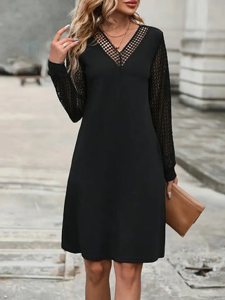 Elegantes Damen Kleid mit Spitze, V-Ausschnitt und langen Ärmeln – Stretchstoff