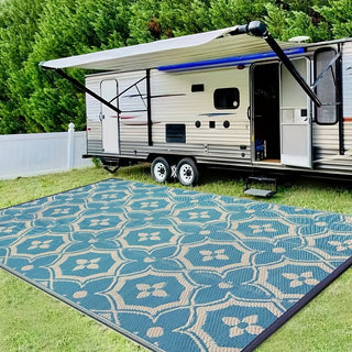 Wendbarer Outdoor-Teppich mit geometrischem Muster