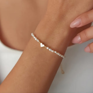 Elegantes Herz Charm Resin Perlen Armband für Damen