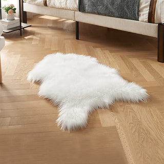 Luxuriöser Faux Fur Teppich – Weich & Gemütlich mit Tiermuster für Wohnzimmer, Schlafzimmer und Sofa