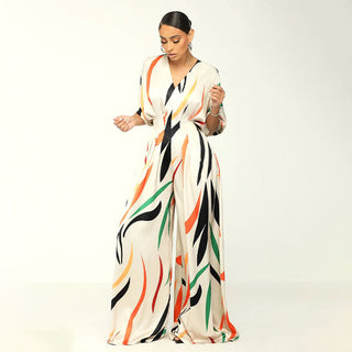 Jumpsuit mit V-Ausschnitt und weitem Bein