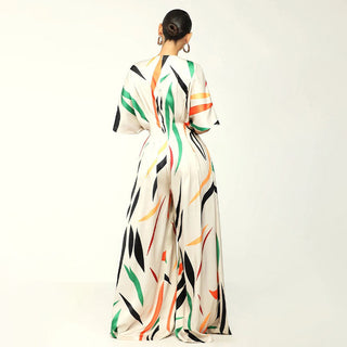 Jumpsuit mit V-Ausschnitt und weitem Bein