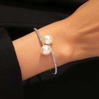 Exquisites Imitat-Perlen Design Armreif – Eleganter Vintage-Stil