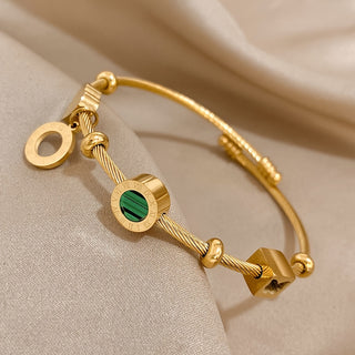 Elegantes Goldfarbenes Verstellbares Cuff-Armband – Zeitlos & Stilvoll