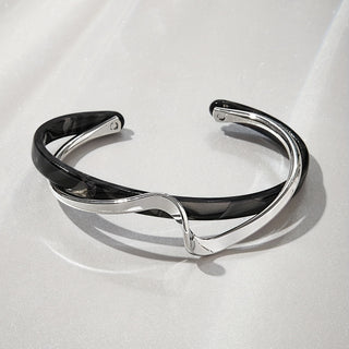 Vergoldetes Wellenförmiges 18K Cuff-Armband – Minimalistische Eleganz